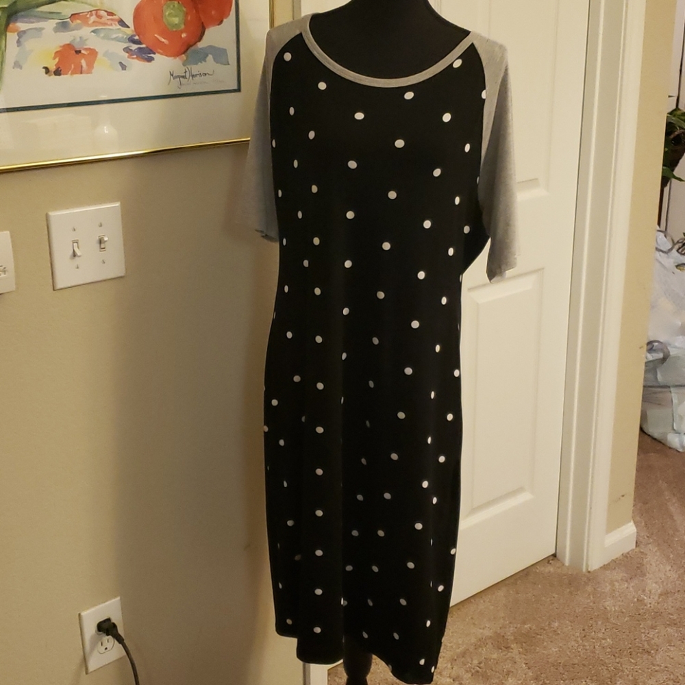 Lularoe Polka-dot Julia Dress